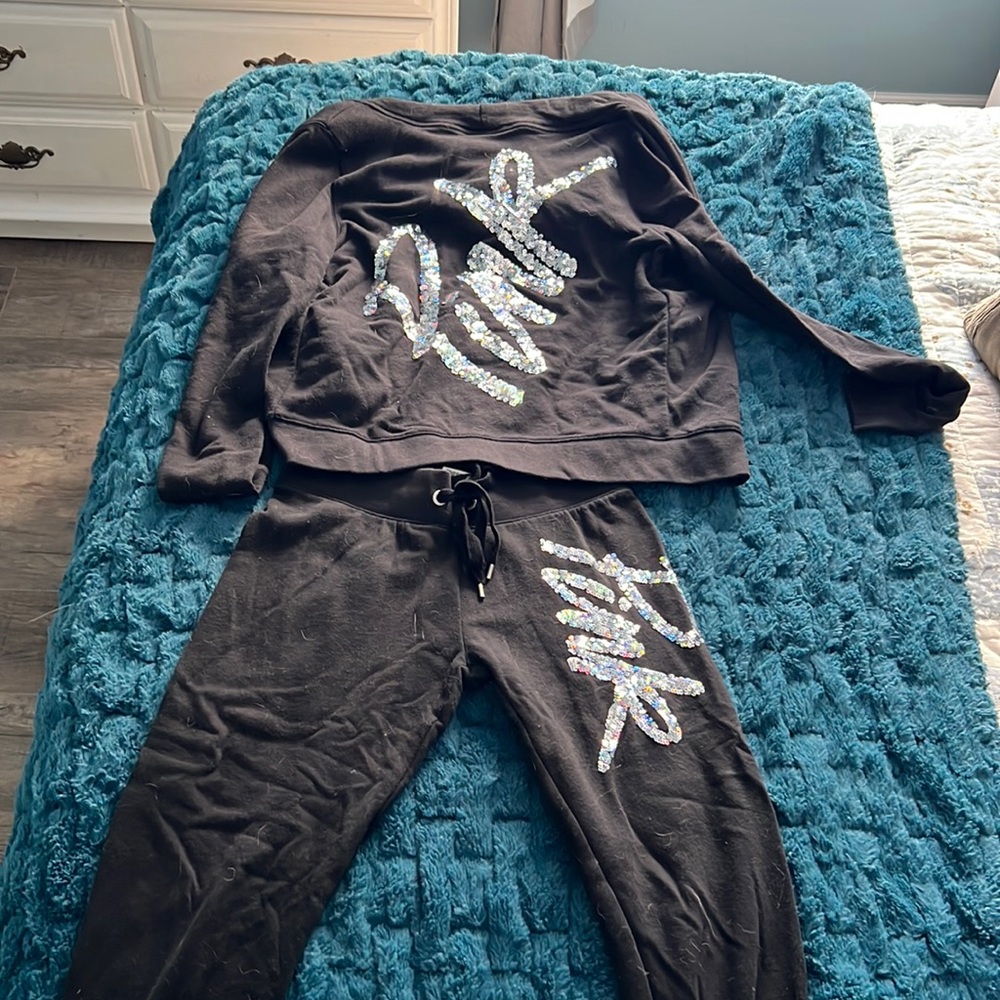 Victoria’s Secret Pink Set